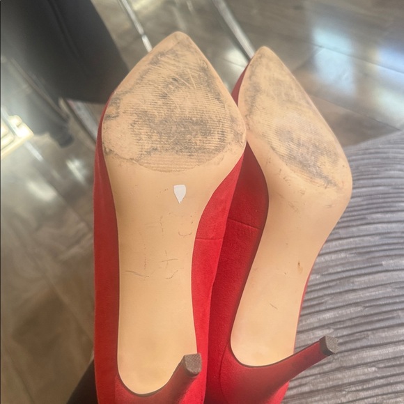 14th & Union Vibrant Red Heels - Picture 4 of 5